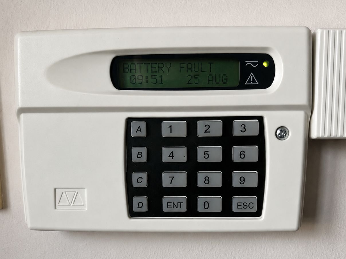Low battery on Menvier Alarm